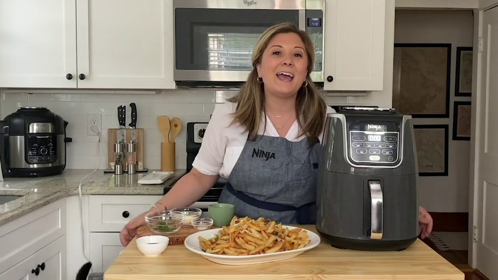 Ninja Air Fryer Max XL AF161.